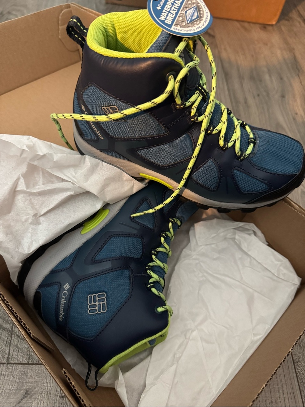 Columbia boys Waterproof Hiking Boots in Navy and Neon Yellow